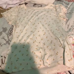 Abercrombie flower white top